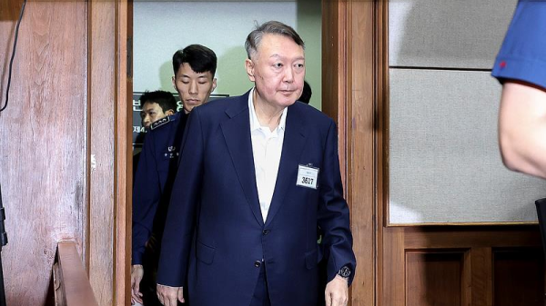 韩国前总理韩德洙涉内乱案二审被求刑23年