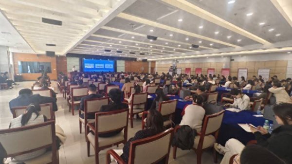 湖南湘江新区联合工商银行长沙分行举办“金融到家”专场活动