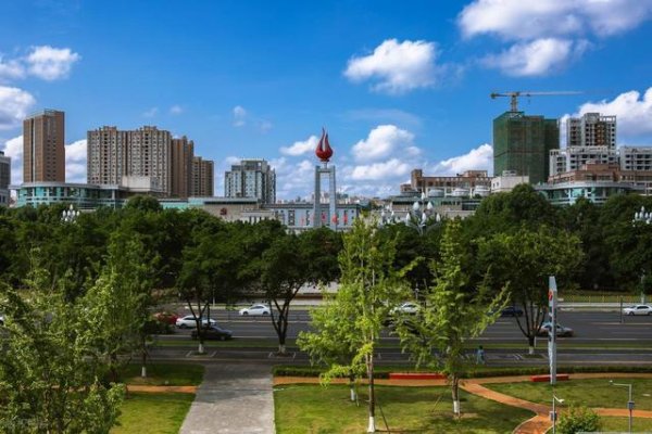四川省未来吃香的城市，不是宜宾、德阳，而是这座低调的城市