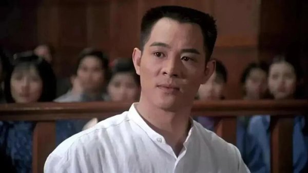 李连杰再回应换心脏、换血、打干细胞谣言：说我无所谓，但是说一个无辜的20多岁的年轻武僧，这种二次伤害对其家人非常严重